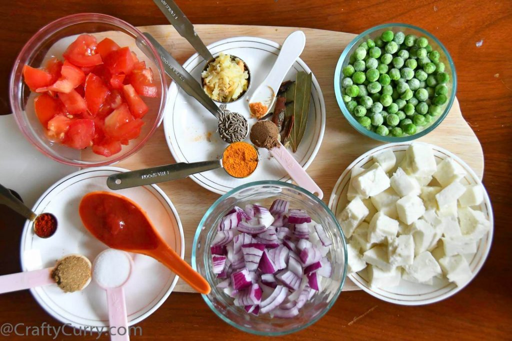 matar-paneer-cottege-cheese-peas-easy-recipe-ingredients
